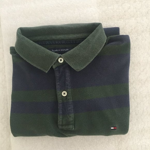 Stylish Tommy Hilfiger Men's Polo Shirt - Picture 1 of 4